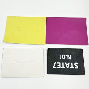 Etiquetas de Cuero Personalizadas OEM, Etiquetas de Cuero Genuino de Vaca con Logotipo para Ropa, Prendas, Jeans y Gorras - Product Image 1