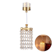 Modèle de lampe miniature pour maison de poupée 1:12, lustre en cristal LED lumineux, lampe miniature en métal, cadeau pour enfants