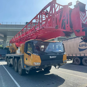 Grúa sobre Camión SANY STC1000C7-8 Usada en Buenas Condiciones, Capacidad Nominal de 50t, Altura de Elevación de 60m - Product Image 1