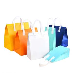 Sac isotherme personnalisé en non-tissé, écologique, imperméable, pour livraison de repas à emporter, avec logo - Product Image 1