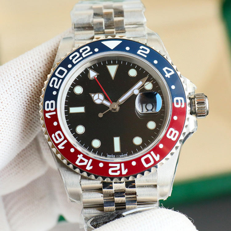 กรอบสีแดงน้ำเงิน