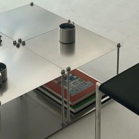 Étagère de rangement modulaire en acier inoxydable brossé, organisateur et présentoir empilable multi-niveaux, style minimaliste haut de gamme