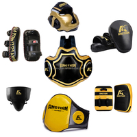 Ensemble en Gros Personnalisé LOGO Équipement d'Entraînement de Boxe MMA Tenue de Boxe Protection Coquille en Cuir Set de Boxe Muay Thai