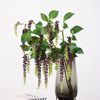 Vente en gros de plantes suspendues en plastique vertes artificielles pour Noël, décorations pour la maison et le mariage
