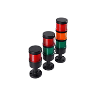 Tour de balise multi-niveaux 360° à modules LED haute intensité en PC, protection IP55, lumière clignotante pour la sécurité des pistes aéroportuaires