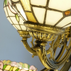 Lustre LED Tiffany style européen en vitrail, 12 têtes, motif fleur de rose, commande tactile, 110V-240V, 2700K blanc chaud, facile à installer - Product Image 4