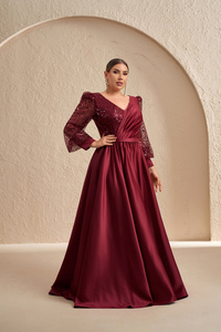 Robe de soirée grande taille Sharon Said SF621 à manches longues, ornée de sequins et de perles, avec ceinture plissée et taille naturelle, pour mariage et soirée (neuf) - Product Image 6
