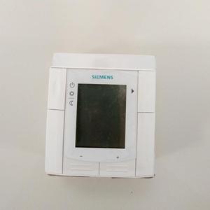 Controlador de Temperatura PID de 2 Bucles RDV62, 24V, 2 Salidas de 0-10V, para Control de Temperatura HVAC de 2 Tubos - Product Image 3