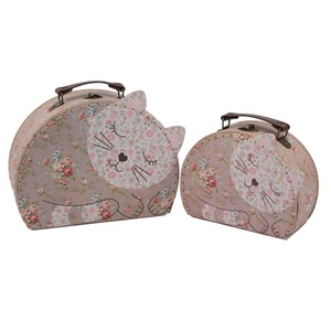Scatola Regalo per Bambini in <span class=keywords><strong>Cartone</strong></span> Rigido di Lusso con Manico, Personalizzabile con Logo, per Giocattoli e Vestiti, Vendita all'Ingrosso - Product Image 3