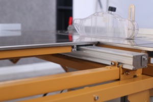 Scie à table coulissante pliable de qualité commerciale |   Fabrication directe d'usine, découpe de haute précision pour la <span class=keywords><strong>menuiserie</strong></span> - Product Image 6