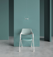 Chaise de formation ergonomique moderne en maille, confortable et durable, avec tableau d'écriture empilable, pliable et mobile, pour bureaux, salles de réunion et écoles