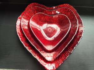 Plato de Vidrio en Forma de Corazón Rojo para Ensalada de Frutas Hecha a Mano para Fiestas de Boda y Cocina Casera - Product Image 2