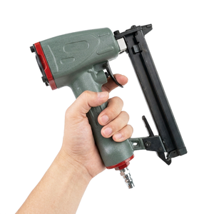 WISDOM Proveedor OEM <span class=keywords><strong>de</strong></span> Pistolas <span class=keywords><strong>de</strong></span> Clavos 422J 20GA, Grapadora <span class=keywords><strong>de</strong></span> Corona Estrecha, Mini Grapadoras para Suelos, Grapadoras Neumáticas para Bricolaje y Mejoras del Hogar - Product Image 1
