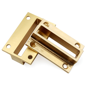 Moule personnalisé pour porte-clés, boîtier SSD double colonne en cuivre et laiton, pour la fabrication de grande quantité, usinage CNC, électroérosion à fil, perçage - Product Image 4