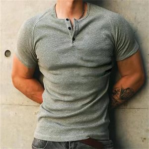 Camiseta Henley de Algodón Grueso de 230g con Hilo Ancho, Diseño Liso, Estilo Vintage para Hombre, Manga Corta de Verano, Ajuste Holgado, Dobladillo Acanalado - Product Image 6