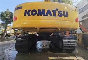 Maquinaria agrícola de alto rendimiento, excavadora usada, excavadora de Komatsu usada en Japón, excavadora usada en el exterior, hecha en el país del norte del Este - Product Image 3