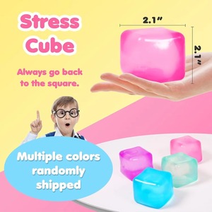 Cube anti-stress, balles anti-stress pour adultes et enfants, jouet sensoriel en forme de glaçon carré avec rembourrage rose et bleu - Product Image 3