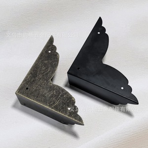 Antique Bronze Black Iron <b>Corner</b> Brace 7Cm Q235 Steel Drawer Hardware Protective <b>Bracket</b> <b>For</b> Furniture Decoration - Product Image 1