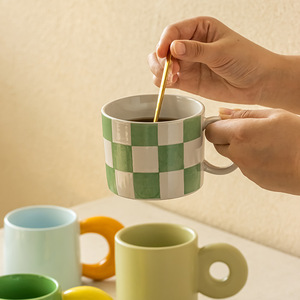 Taza de Café para Parejas, de Cerámica de Alta Calidad, Color Caramelo Multicolor, Popular en Internet, para Uso Doméstico - Product Image 4