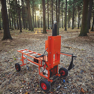 <span class=keywords><strong>Fendeuse</strong></span> de bûches <span class=keywords><strong>hydraulique</strong></span> multifonctionnelle de 23 tonnes à moteur diesel avec attache <span class=keywords><strong>3</strong></span> <span class=keywords><strong>points</strong></span> pour utilisation agricole et forestière, compatible avec les tracteurs - Product Image 6