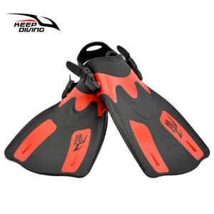 Aletas Cortas Ajustables KEEP DIVING FN 601 para Buceo, Snorkel, Natación, Entrenamiento Profesional para Adultos, con Calcetines, Aletas de Pato, Equipo de Buceo - Product Image 2