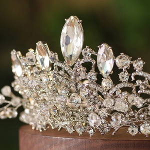 Hot Sale Fashion Crystal Bridal Tiara and Rhinestone Wedding <strong>Silver</strong> <strong>Crown</strong> - Product Image 5