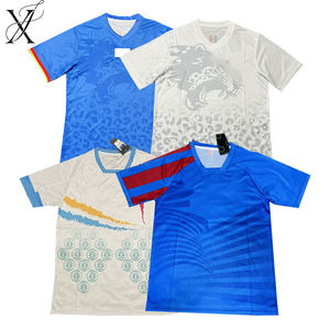 2026年批发新款足球球衣，高品质速干印有姓名和号码 - Product Image 1