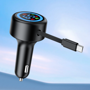 Cargador de coche portátil con chip de protección IA mejorado, estación de carga rápida para teléfono, pantalla LED inteligente y cable USB-C retráctil. - Product Image 2