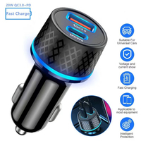 Pengisi Daya Mobil Aluminium Alloy 15W PD 3.0 Adaptor Daya Tahan Api Tipe-C 5V/3A untuk Ponsel