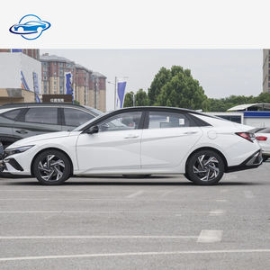 ファミリー向け エラントラ Nライン ターボ 240 TGDI DCT スポーツセダン 左ハンドル 1-25000マイル 2023年式 ダークインテリア - Product Image 5