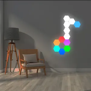 DIY yaratıcı geometri meclisi dokunmatik duyarlı modüler kuantum lamba altıgen duvar LED gece lambası