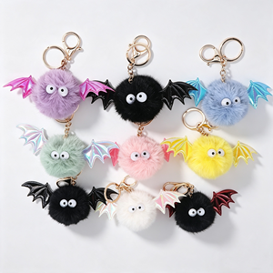 Porte-clés mignon en forme de chauve-souris avec pompon en fourrure, breloque de sac pour Halloween, cadeau pour femmes et enfants, vente en gros - Product Image 1