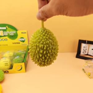 Ballon anti-stress en forme de durian, jouet souple à rebond lent, idéal pour adultes et enfants, cadeau amusant pour les fêtes - Product Image 3