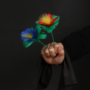 Dos Flores de un Pañuelo, Trucos de Magia, Aparición de Flores, Comedia, Escenario, Fiesta, Truco, Mentalismo, Accesorio de Magia, Primer Plano - Product Image 4
