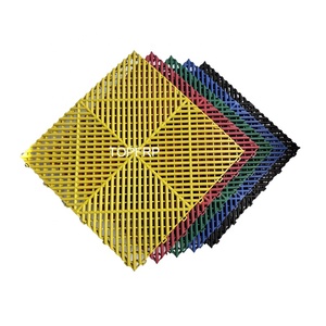 Modernas Baldosas de PP Antideslizantes para Garaje, Encajables, 400*400mm, Resistentes al Desgaste, Tapetes para Lavadero de Autos, Fáciles de Instalar con Sistema de Clic - Product Image 1
