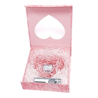 Boîte-cadeau de qualité supérieure avec logo personnalisé Boîte d'emballage de luxe magnétique avec poignée en papier de carton pour sweat à capuche chaussures vêtements