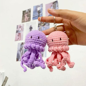 Llaveros de Medusas Hechos a Mano, Colgantes de Animales Miniatura Multicolor, Llavero de Medusa Ligero, Lindo y de Forma Irregular - Product Image 6