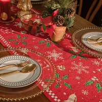 Vente en gros Chemin de table Père Noël Nouvel An Chemin de table Jacquard arbre de Noël rouge avec glands