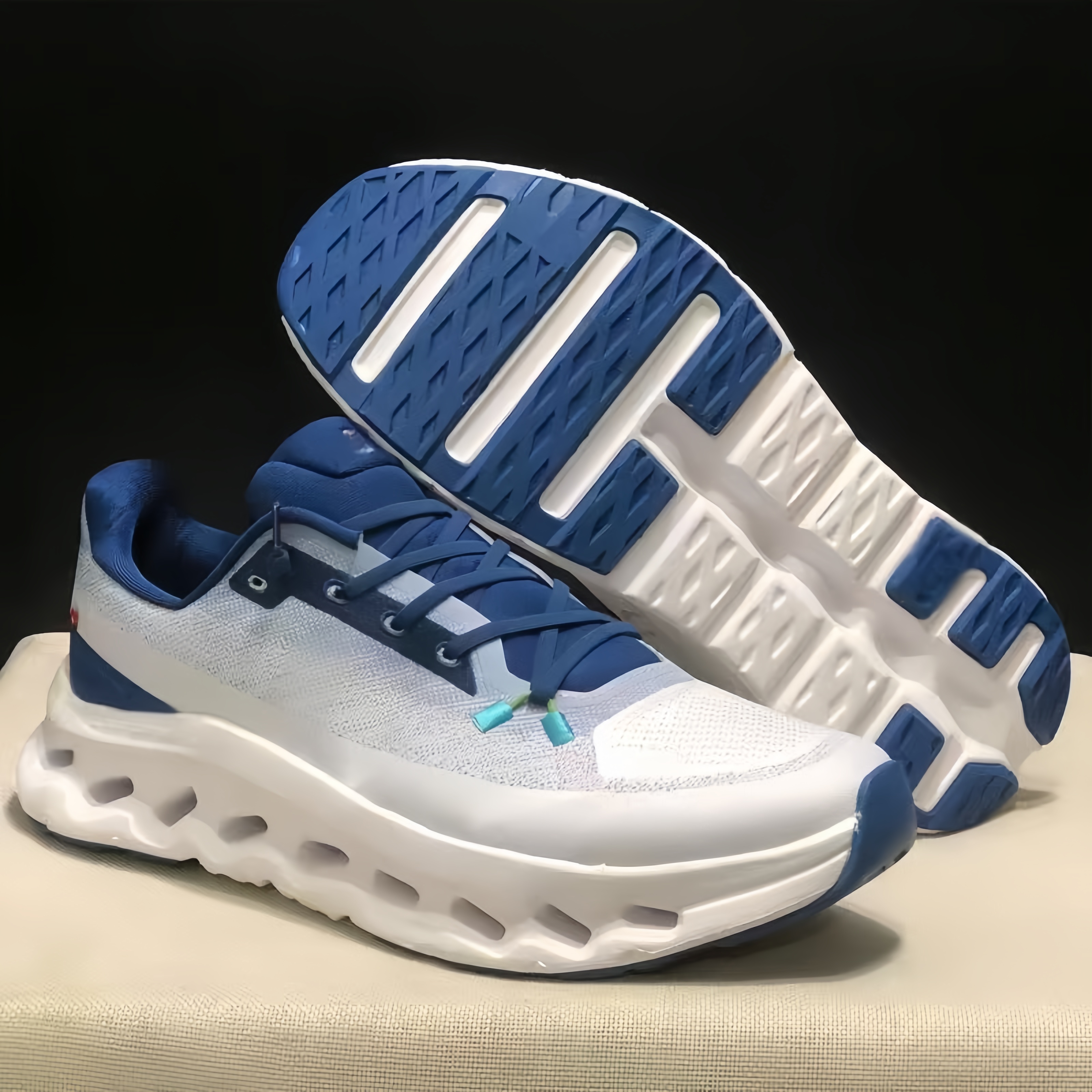 chaussures nuage-bleu