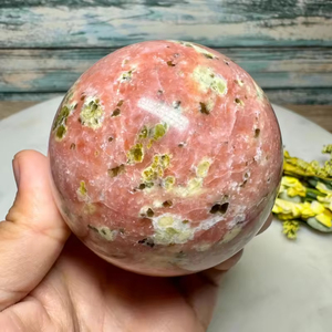 Vente en gros de sphères de tourmaline pêche bohème de haute qualité, pierre de cristal naturelle polie de 5-7 cm, décoration d'intérieur unique pour les fêtes - Product Image 2