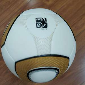 ลูกฟุต<span class=keywords><strong>บอล</strong></span>อย่างเป็นทางการ ฟุตบอล<span class=keywords><strong>โลก</strong></span> แอฟริกาใต้ 2010 รุ่นไฮเอนด์ ไร้รอยต่อ ผลิตจากวัสดุ PU ยี่ห้อ JABULAN - Product Image 5