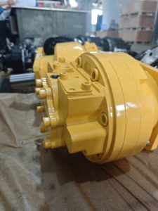 มอเตอร์ไฮดรอลิกแบบลูกสูบ เหล็กหล่อ 380-820 มล./รอบ 45 เมกะปาสคาล สำหรับรถตักล้อยางแบบสกิดสเตียร์ รุ่น 272C272D 258-2836 - Product Image 5