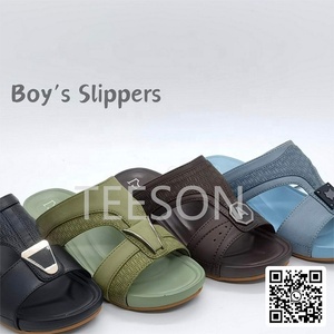 Venta al por mayor Arabia Saudita Oriente Medio niños antideslizante Flip Flop Pu zapatillas al aire libre Casual playa niños árabe sandalias - Product Image 6