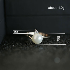 Anello in cristallo effetto perla color rosa per donna, accessori moda minimalisti da indossare tutti i giorni - Product Image 5