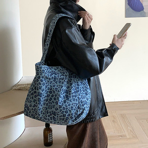 Leopard Print Canvas Tote Bag Blue Magnetic Buckle Zippered Pocket Everyday Use - Product Image 5