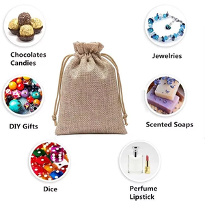Petite pochette personnalisée en toile de jute naturelle avec cordon de serrage pour bijoux, cadeaux ou courses - Product Image 3