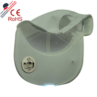Abridor de Botellas Personalizado de Color Blanco con Luz LED, Gorra de Béisbol