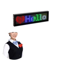 Badge nominatif LED défilant programmable avec plusieurs messages personnalisés, affichage LED rechargeable pour utilisation dans les centres commerciaux