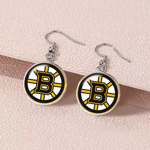 Boucles d'oreilles personnalisées pour équipe de hockey, vente en gros de bijoux pour équipes sportives, acier inoxydable 18 mm, cadeaux pour joueurs de la LNH - Product Image 1