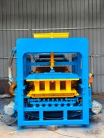 Advanced QT5-15 Concrete Kerb Stone Making Machine with Automatic Hydraulic System for Commercial Block Manufacturing